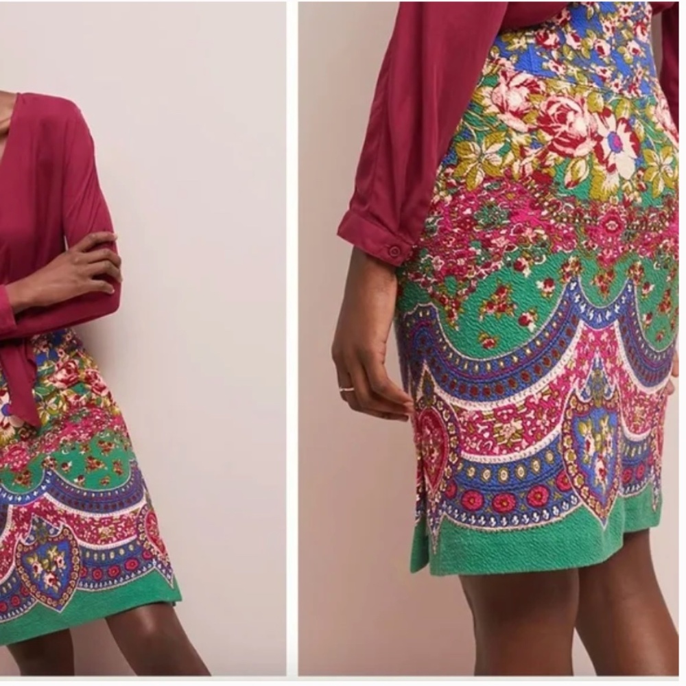 ⭐️ Sheffield Textured Floral Flower Classy Chic Posh Glam Business Pencil Skirt